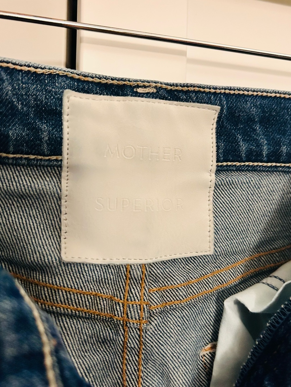 🩷💛MOTHER Denim The Tomcat Roller Chew Jeans in The Sweetest Treat fits like 28💛🩷 - Picture 6 of 10